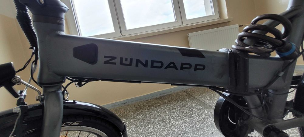 Sprzedam rower elektryczny składany stan BDB