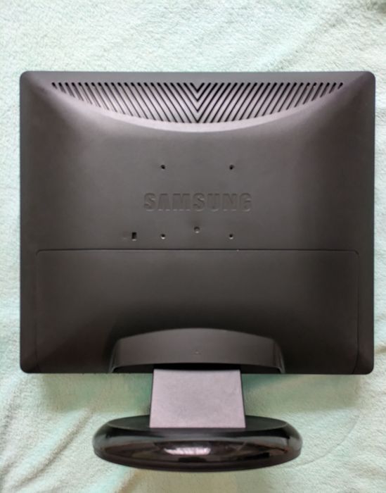Монітор Samsung SyncMaster 931C