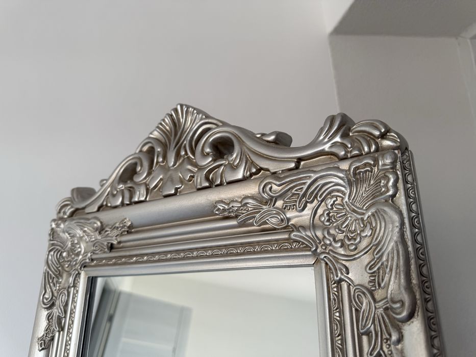 Lustro stojące Kare Design