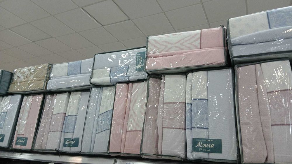 Jogo de Lençóis em Coralina para Casal Novos