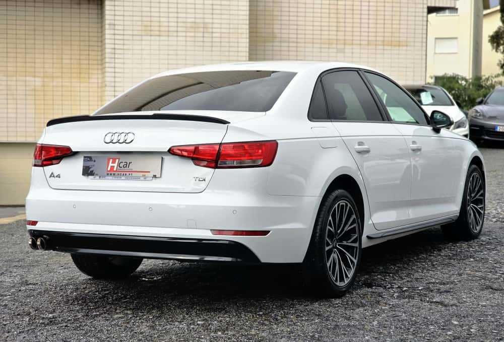 AUDI A4 LIMOUSINE B9 S LINE 2.0TDI 150CV