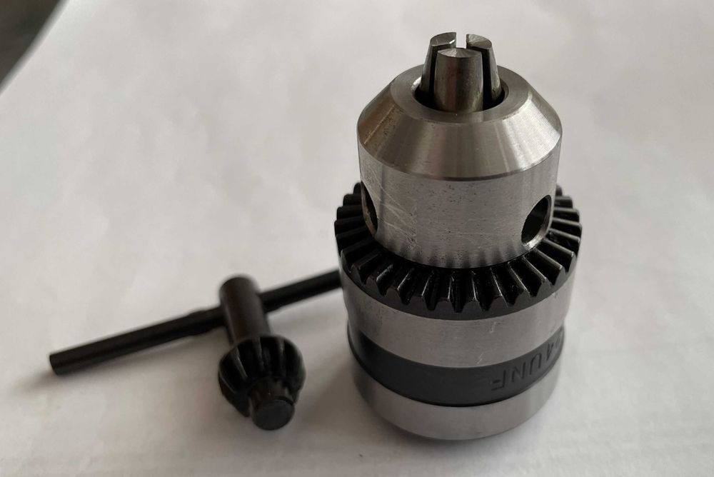 Патрон для дриля із ключем