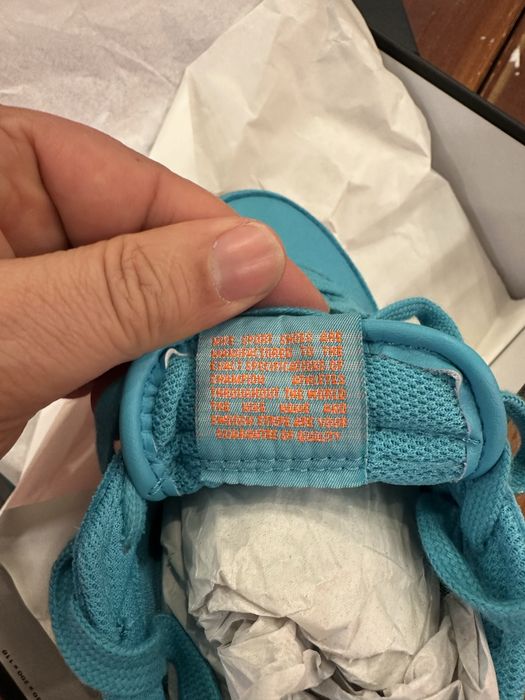 Sapatilhas Nike novas na caixa n43