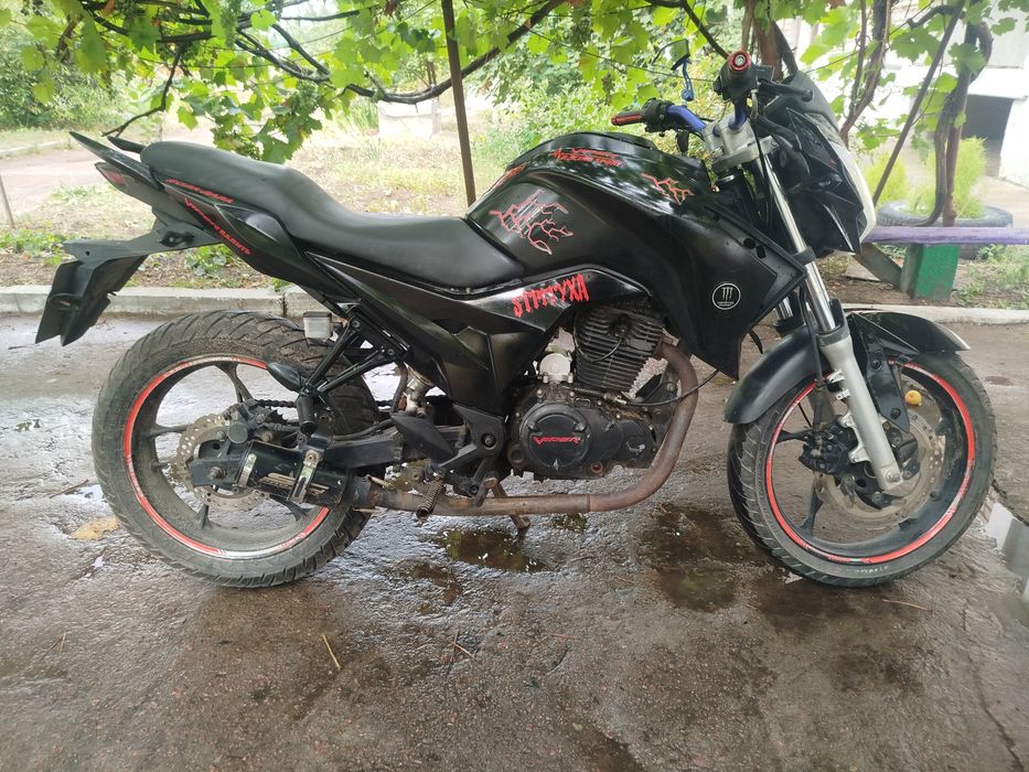 Продам мотоцикл Viper 250 CR5