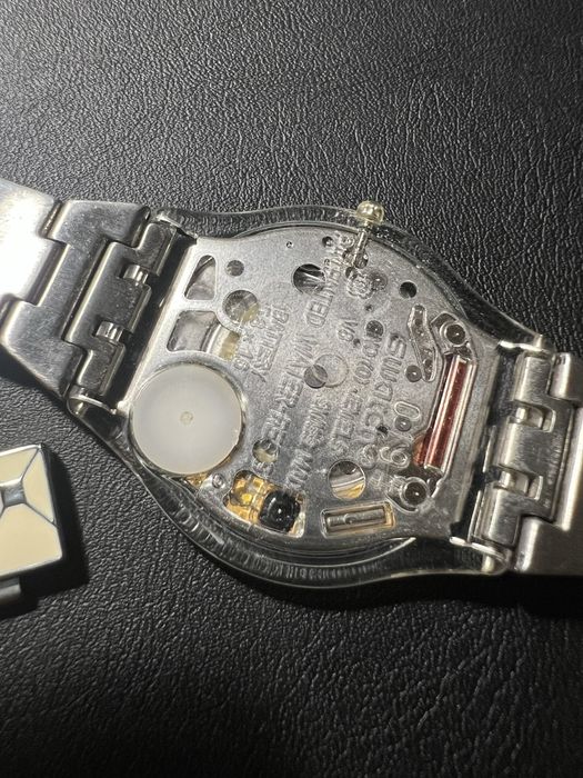 Часы Swatch женские