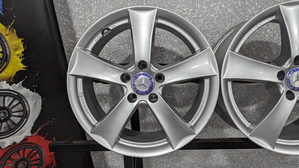 Диски Mercedes 5/112 R17 7.5J ET40 dia66.6mm