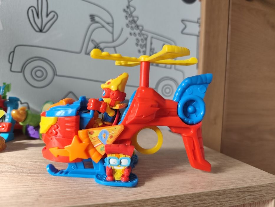SuperThings Pizzacopter helikopter Kazoom Kid SuperSlice + figurka