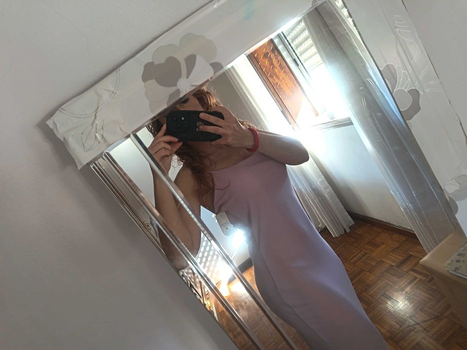 Vestido de verão comprido lilás