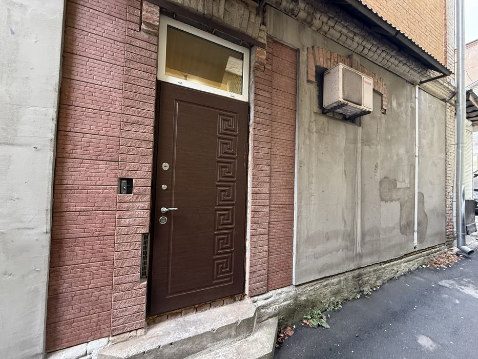 Продаж приміщення на вул. Магістратській, свій вхід, АГО