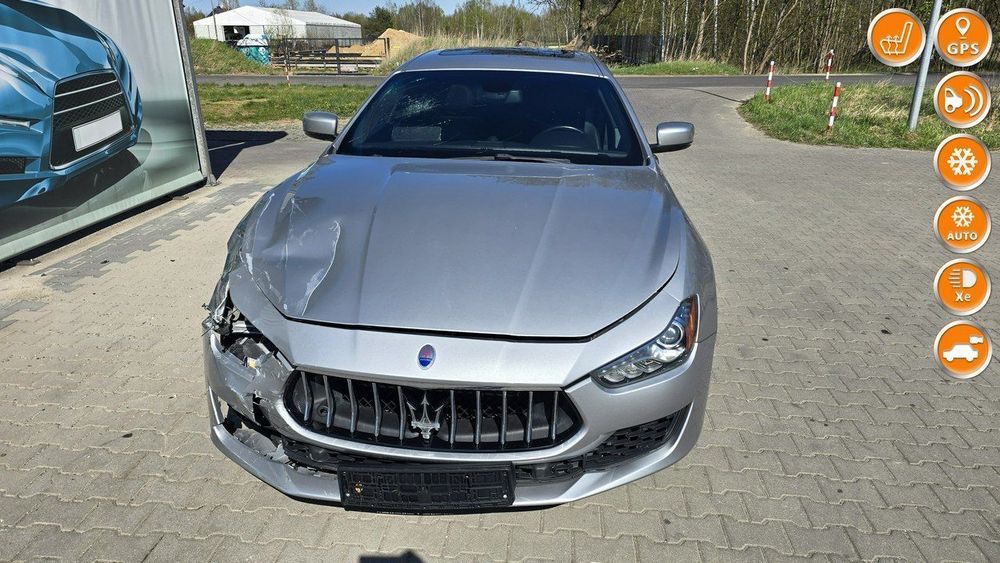 Maserati Ghibli Bardzo Ładny Pali Jeżdzi Chłodnice całe