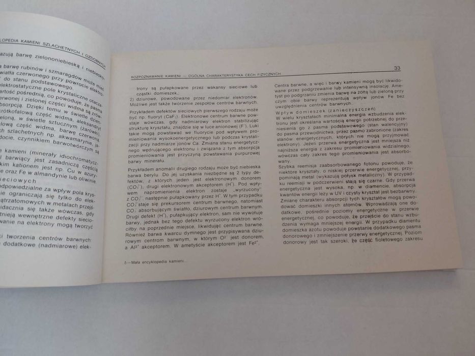 Mała encyklopedia kamieni szlachetnych i ozdobnych Nikodem Sobczak