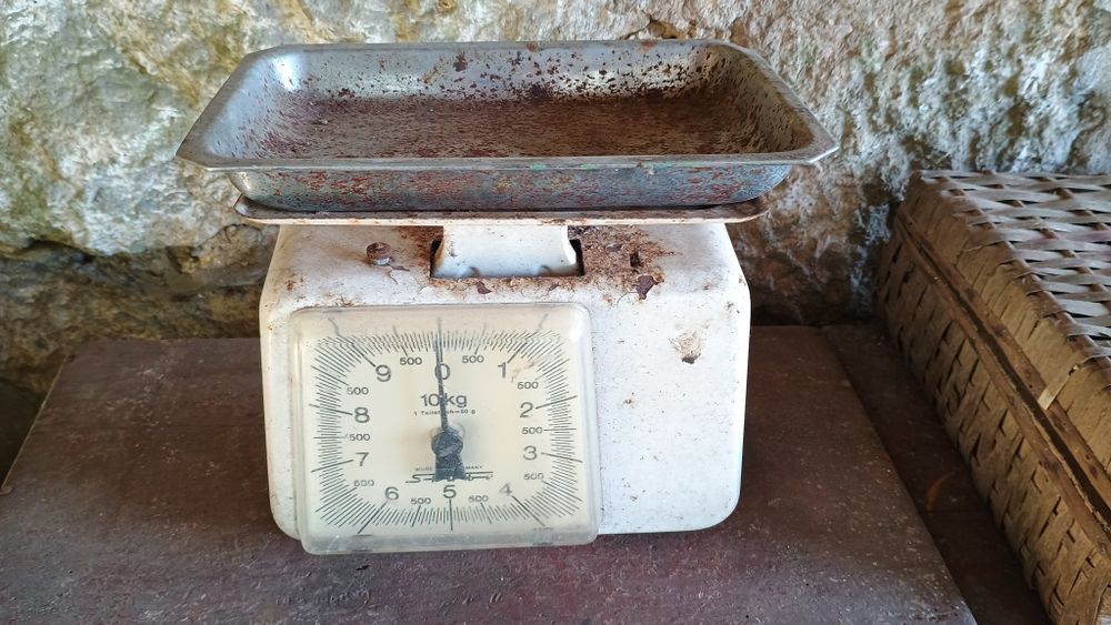 Balança antiga para restauro
