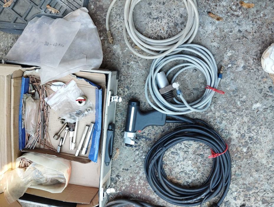 Аппарат по сварке шпильки LBH 910 производства Bolte GmbH, Германия