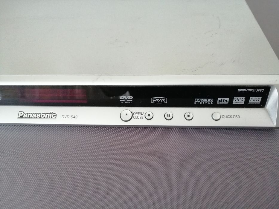 Panasonic DVD-S42