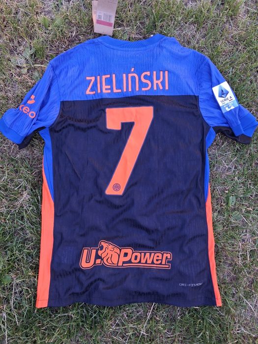 Koszulka Nike ACG  Inter Mediolan Piotr Zieliński L nowa metki