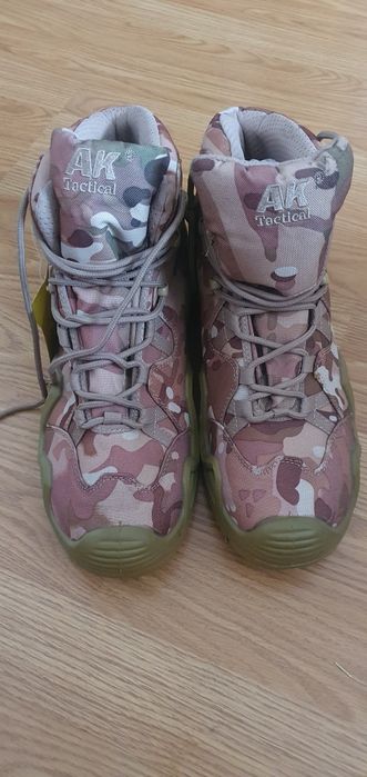 Розпродаж ботинки АК 29см.