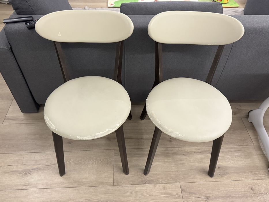 Стільці кухонні 2 штуки