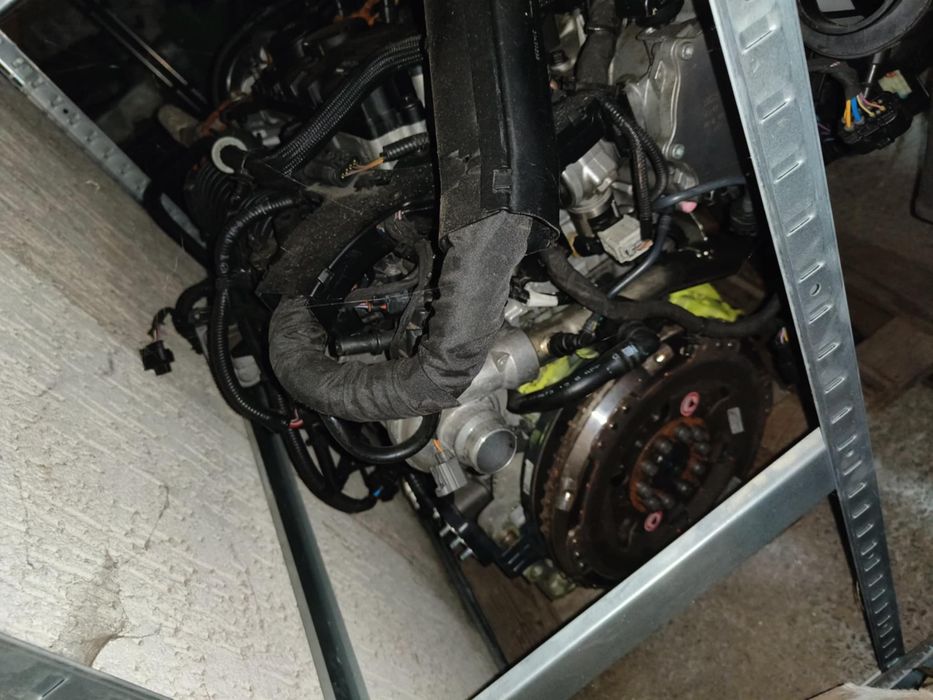 Silnik volvo T8 b4204t28 części całość xc90 xc60 s60  turbo