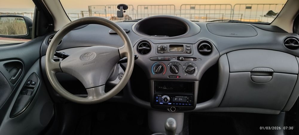 Toyota Yaris 1.0 (1999)