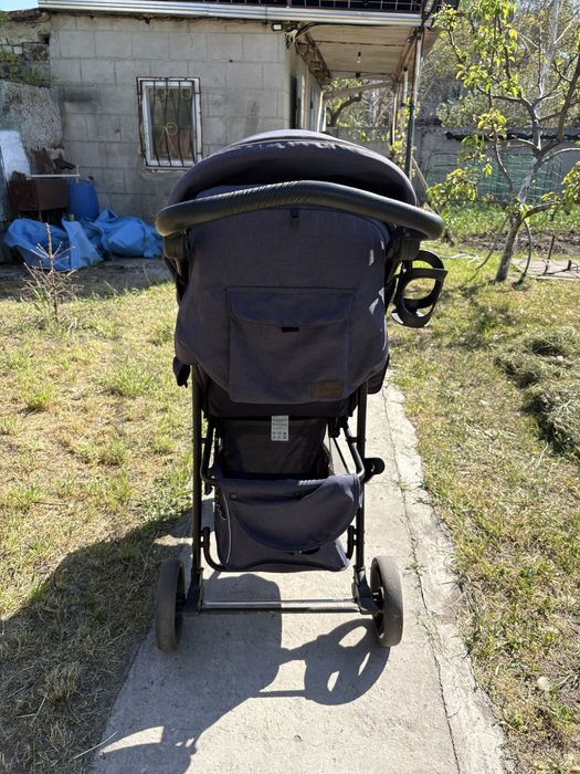 Продам коляску , прогулка