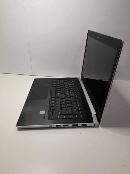 HP ProBook 440 G5 – Intel Core i5 / 8 GB / 256 GB SSD / Full HD64283888282627122