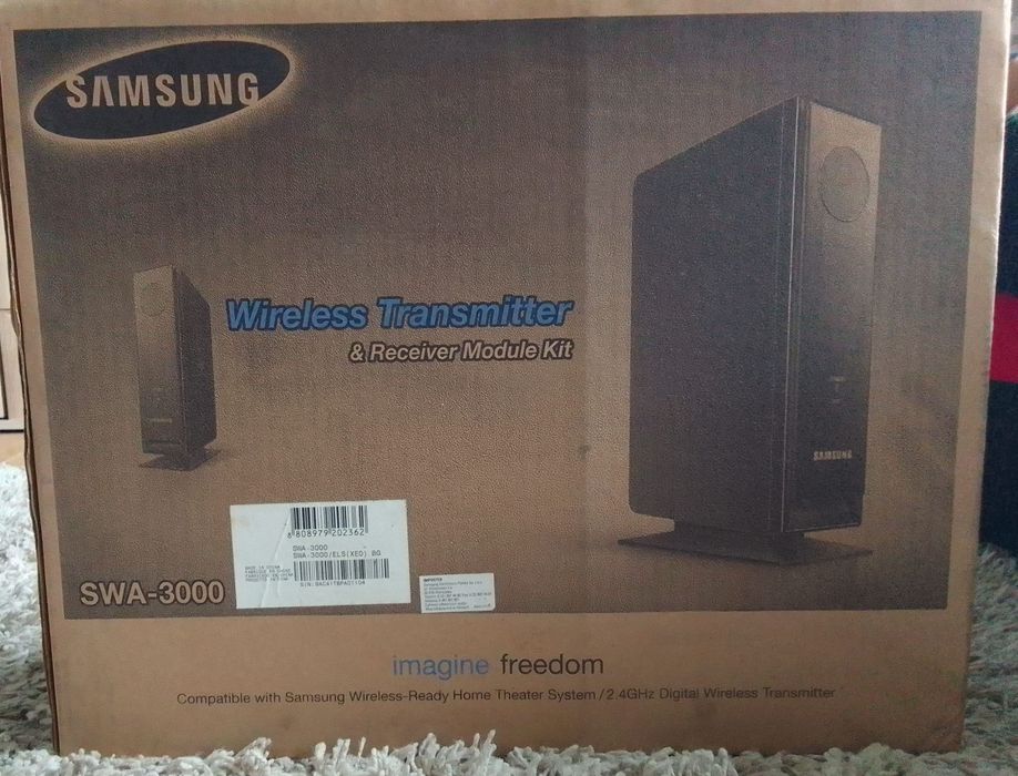 Nadajnik bezprzewodowy i zestaw modułu odbiornika