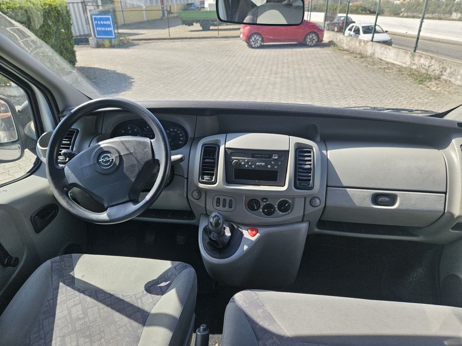 Opel Vivaro 1.9 crti