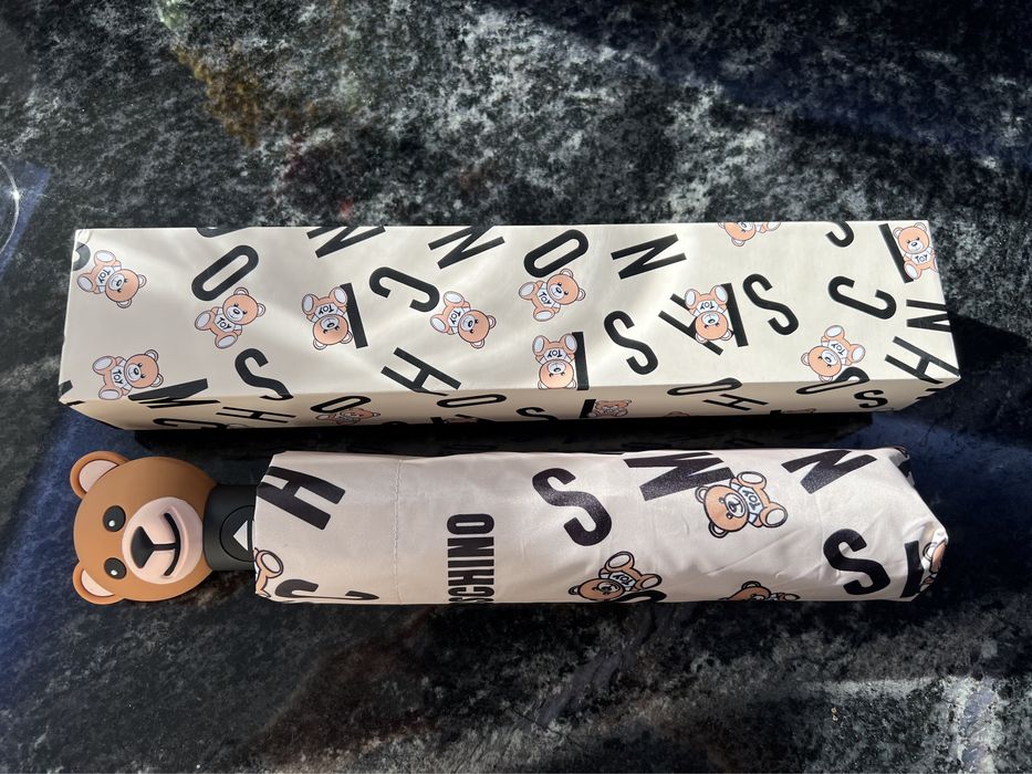 Парасоля Moschino