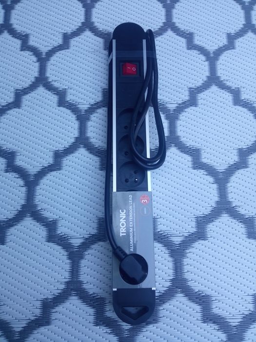 Aluminiowa listwa zasilająca  TRONIC, patrz fotki i opis