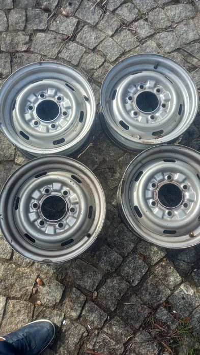 Pneus e jantes  usados para carro