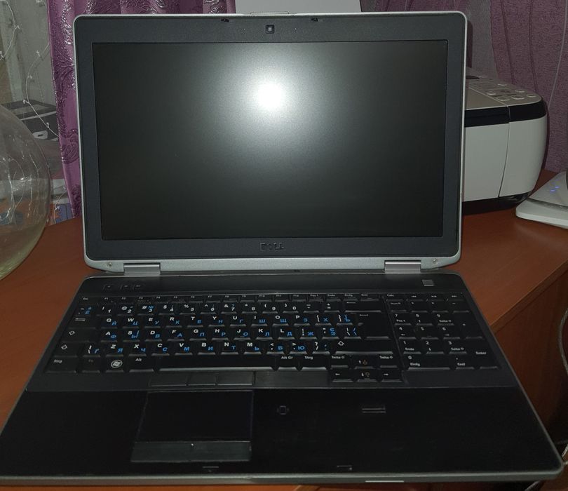 Ноутбук Dell E 6530