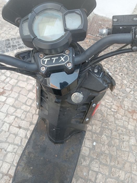 Vendo mota elétrica