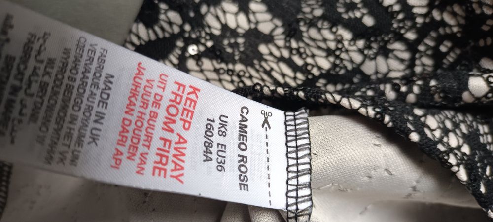 Sukienka koronkowa S Cameo Rose sylwestrowa