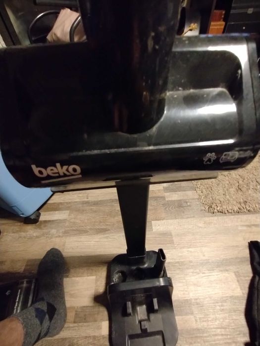 Odkurzacz BECO stacja ładująca