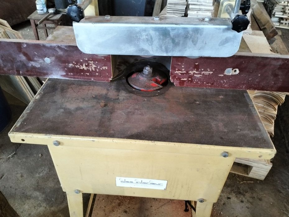 frezarka dolnowrzecionowa scheppach