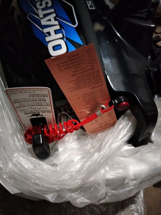 Мотор лодочный Tohatsu Япония.Бесплатная доставка.