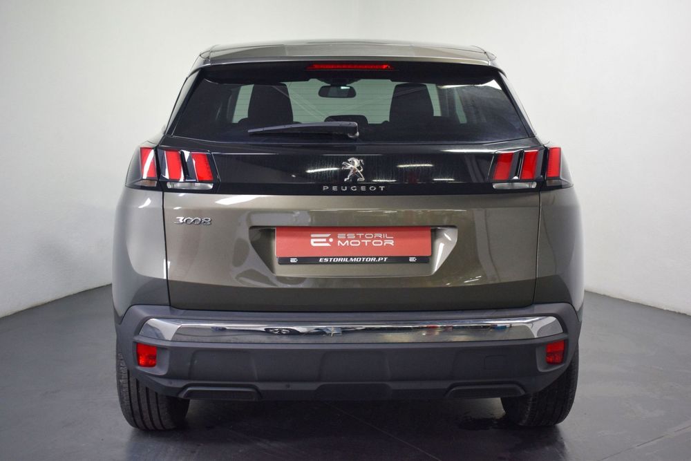 Peugeot 3008 1.5 BlueHDi Active