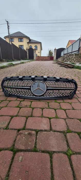 Mercedes Benz CLA решотка ришітка гриль  C117 W117 2013р-2019р