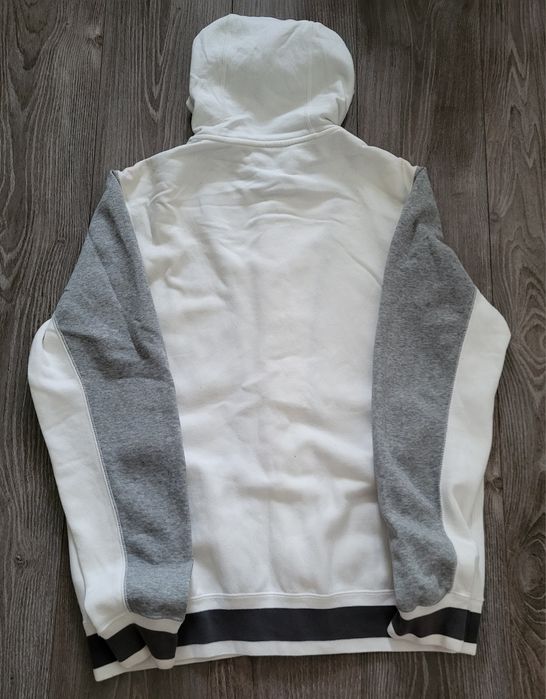 Jordan bejsbolówka.  Bluza. Nike