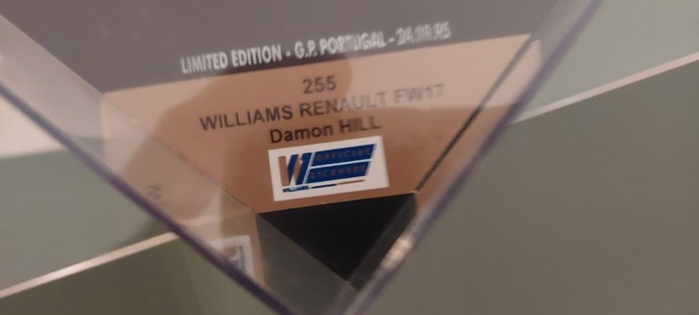 Miniatura F1 Williams Renault FW17 Damon Hill G.P. Portugal 1995