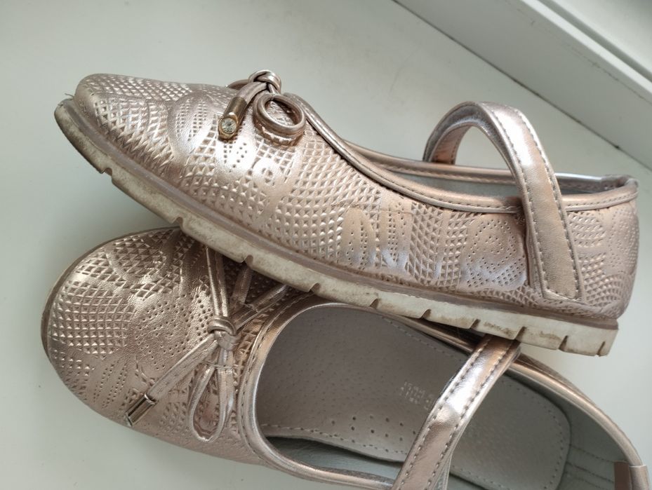 Туфли для девочки