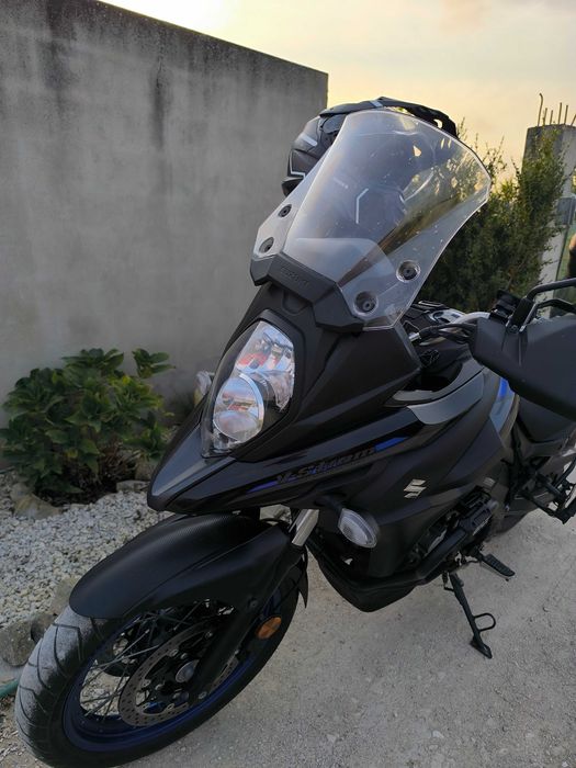 Suzuki V-Strom 650 XT