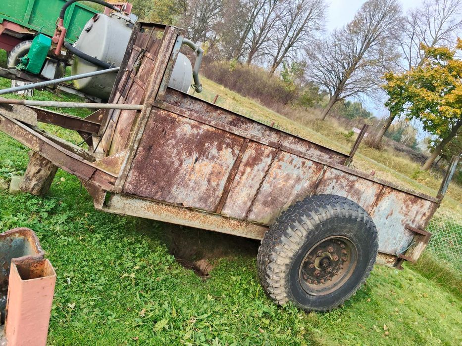 Sprzedam duży wóz do ciagnika