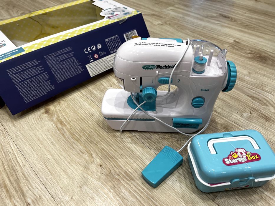 Maquina de Costura para Crianças | Sewing Machine by Zoko