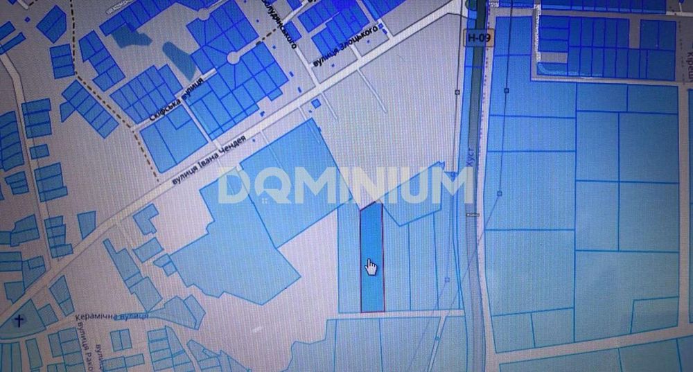 Продається земельна ділянка в м.Хуст