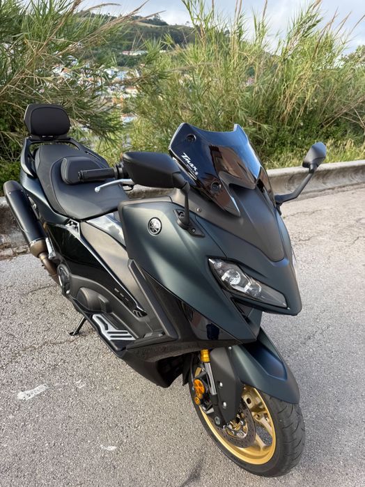 Yamaha tmax 560 tech-MAX  7100kms troca/retoma