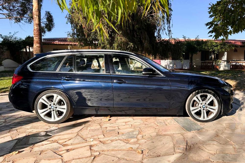 BMW 320d Touring EfficientDynamics Luxury Line