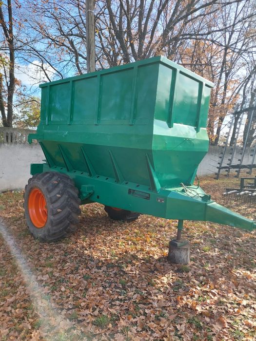 Разбрасыватель удобрений Amazone