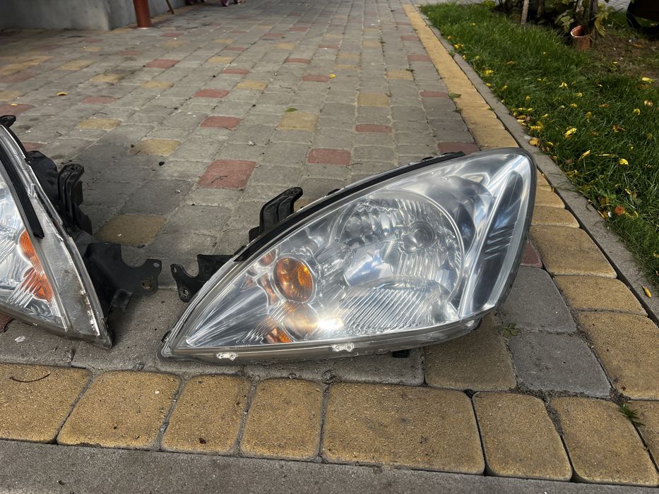 Фари мітсубісі ланцер 9