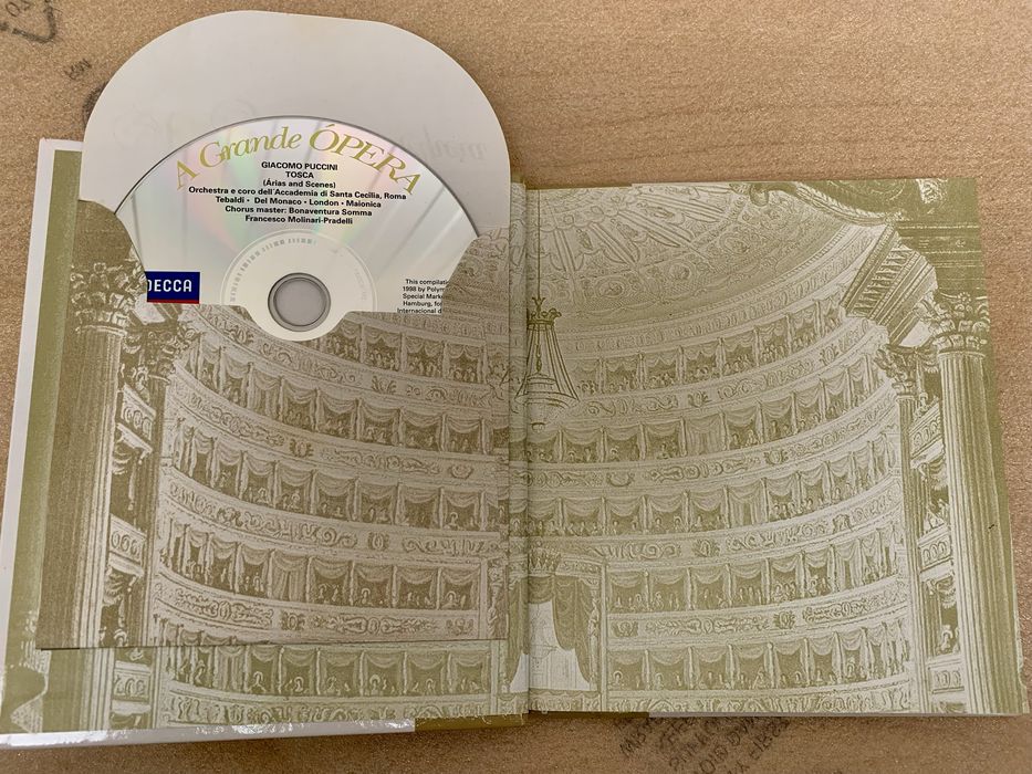 Colecão “A Grande Ópera” 16 CDs e Livros